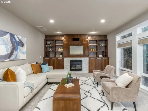 22184 SW Fisk Terrace Sherwood OR 97140