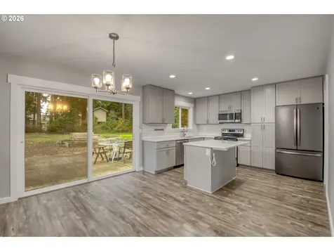 14091 SW Todd Street Beaverton OR 97006