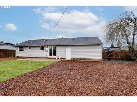 1024 56th Street Springfield OR 97478
