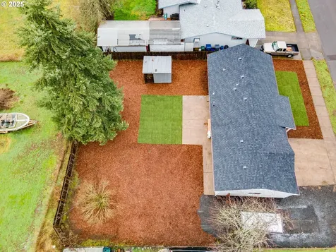1024 56th Street Springfield OR 97478