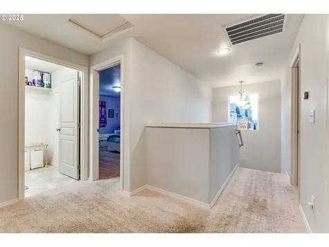 4685 Glacier Meadows Loop Springfield OR 97478