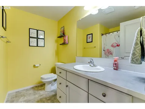 4685 Glacier Meadows Loop Springfield OR 97478