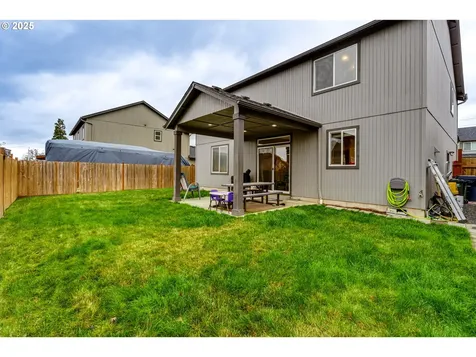 4685 Glacier Meadows Loop Springfield OR 97478