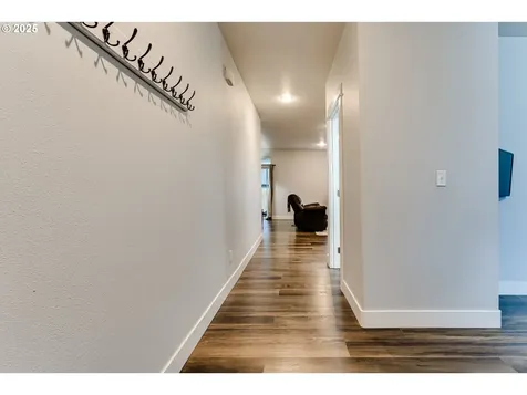 4685 Glacier Meadows Loop Springfield OR 97478