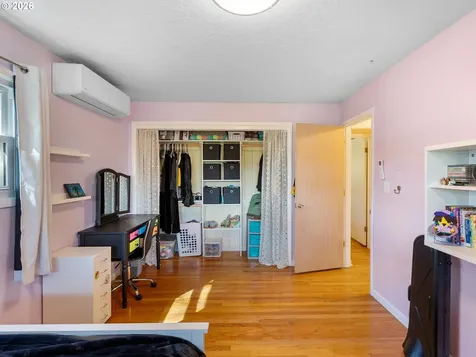 4555 NE 119th Avenue Portland OR 97220
