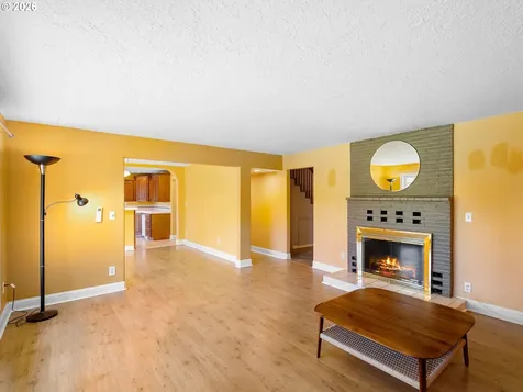 4555 NE 119th Avenue Portland OR 97220