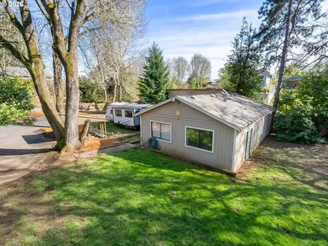 4555 NE 119th Avenue Portland OR 97220