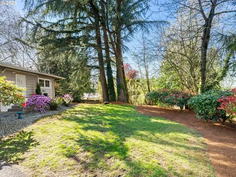 4555 NE 119th Avenue Portland OR 97220
