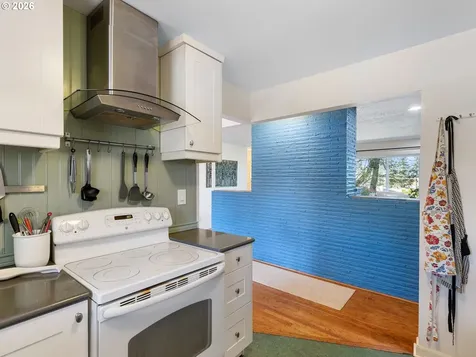 4555 NE 119th Avenue Portland OR 97220