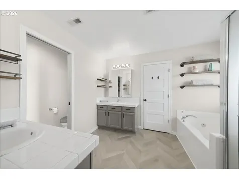 20152 Chanticleer Place Oregon City OR 97045