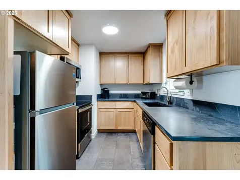328 Dean Avenue Eugene OR 97404