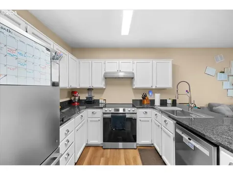 1720 B Street Forest Grove OR 97116