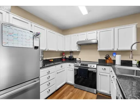1720 B Street Forest Grove OR 97116