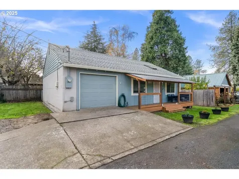 1720 B Street Forest Grove OR 97116