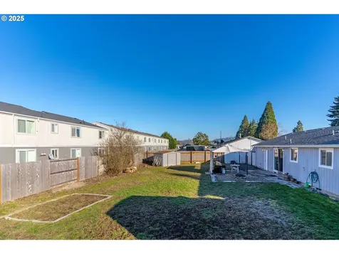 1065 W Sherman Street Lebanon OR 97355