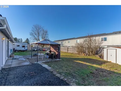 1065 W Sherman Street Lebanon OR 97355