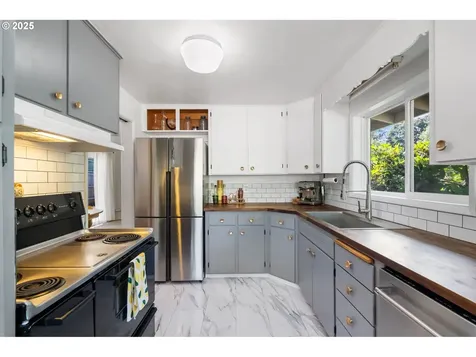 480 Bushnell Lane Eugene OR 97404