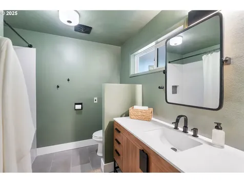 480 Bushnell Lane Eugene OR 97404