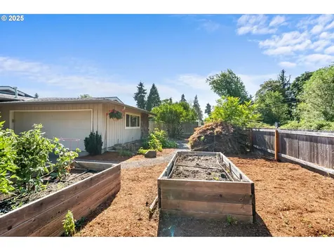 480 Bushnell Lane Eugene OR 97404