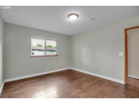 12506 SE Stark Street Portland OR 97233