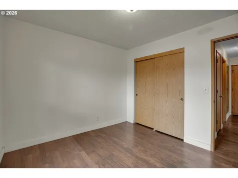 12506 SE Stark Street Portland OR 97233