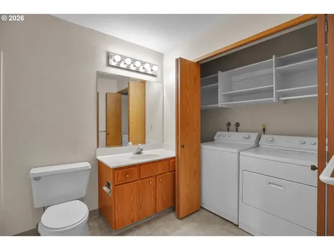 12506 SE Stark Street Portland OR 97233