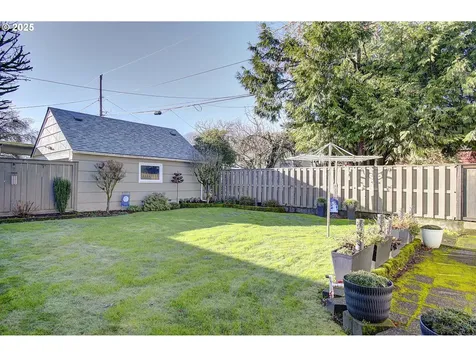 7405 N Wabash Avenue Portland OR 97217