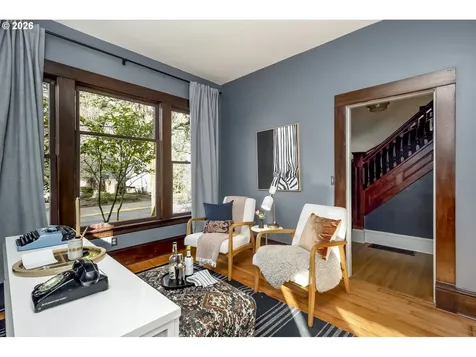 2854 SE Ankeny Street Portland OR 97214
