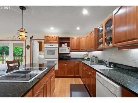 110 Dolph Drive Ariel WA 98603