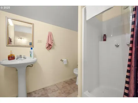110 Dolph Drive Ariel WA 98603