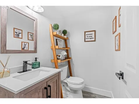 312 Thuja Narrow Road Washougal WA 98671