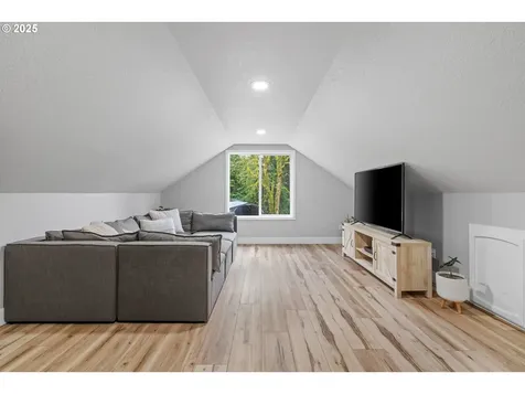 312 Thuja Narrow Road Washougal WA 98671
