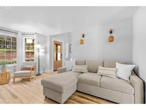 312 Thuja Narrow Road Washougal WA 98671