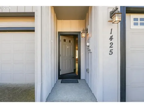 1425 NE 83rd Drive Vancouver WA 98665