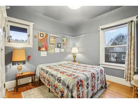 5264 NE 20th Avenue Portland OR 97211