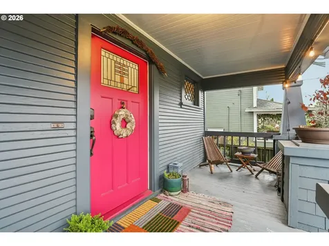 5264 NE 20th Avenue Portland OR 97211