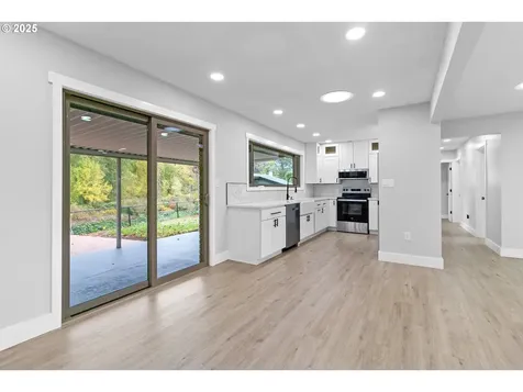 2859 NE 2nd Avenue Camas WA 98607