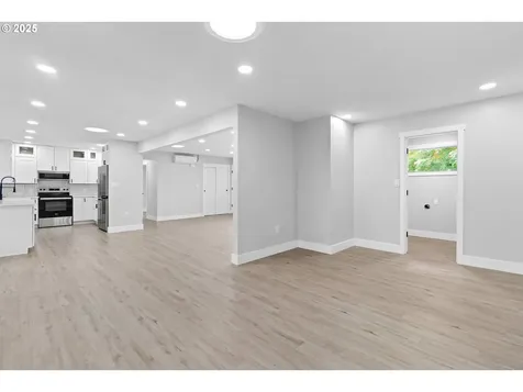 2859 NE 2nd Avenue Camas WA 98607