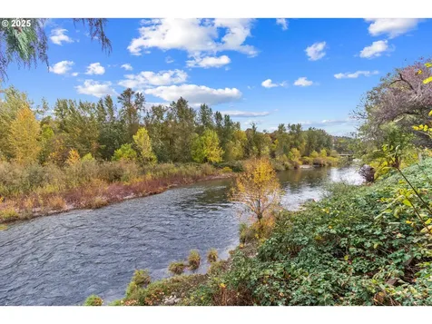 2859 NE 2nd Avenue Camas WA 98607