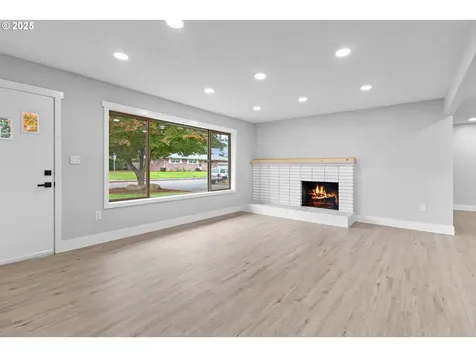 2859 NE 2nd Avenue Camas WA 98607