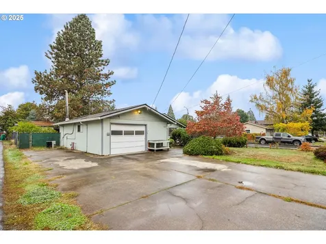 825 NE 194th Avenue Portland OR 97230