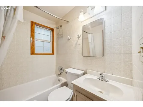 825 NE 194th Avenue Portland OR 97230