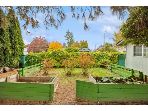 825 NE 194th Avenue Portland OR 97230