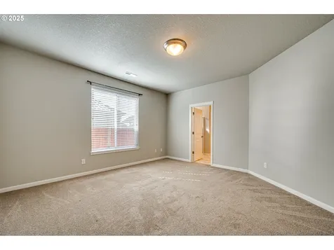 10410 NE 130th Avenue Vancouver WA 98682