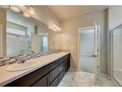 10410 NE 130th Avenue Vancouver WA 98682