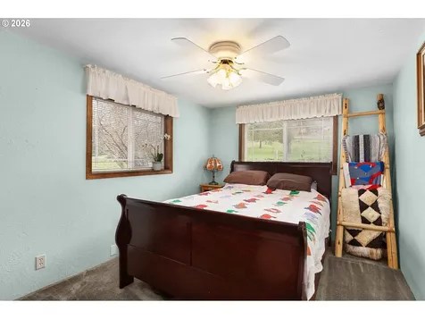 1187 Rice Creek Road Winston OR 97496