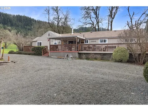 1187 Rice Creek Road Winston OR 97496