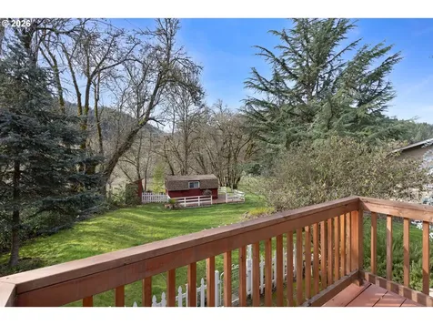 1187 Rice Creek Road Winston OR 97496