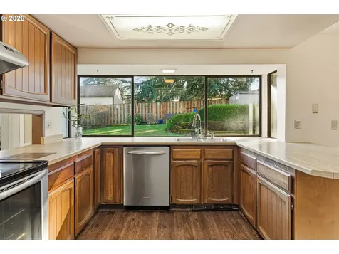 21216 SW Martinazzi Avenue Tualatin OR 97062