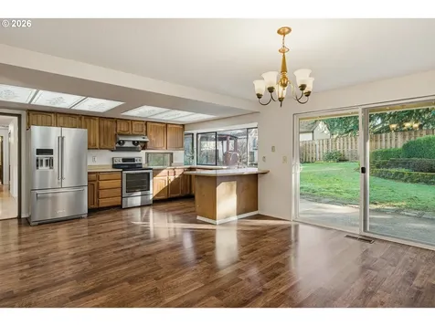 21216 SW Martinazzi Avenue Tualatin OR 97062